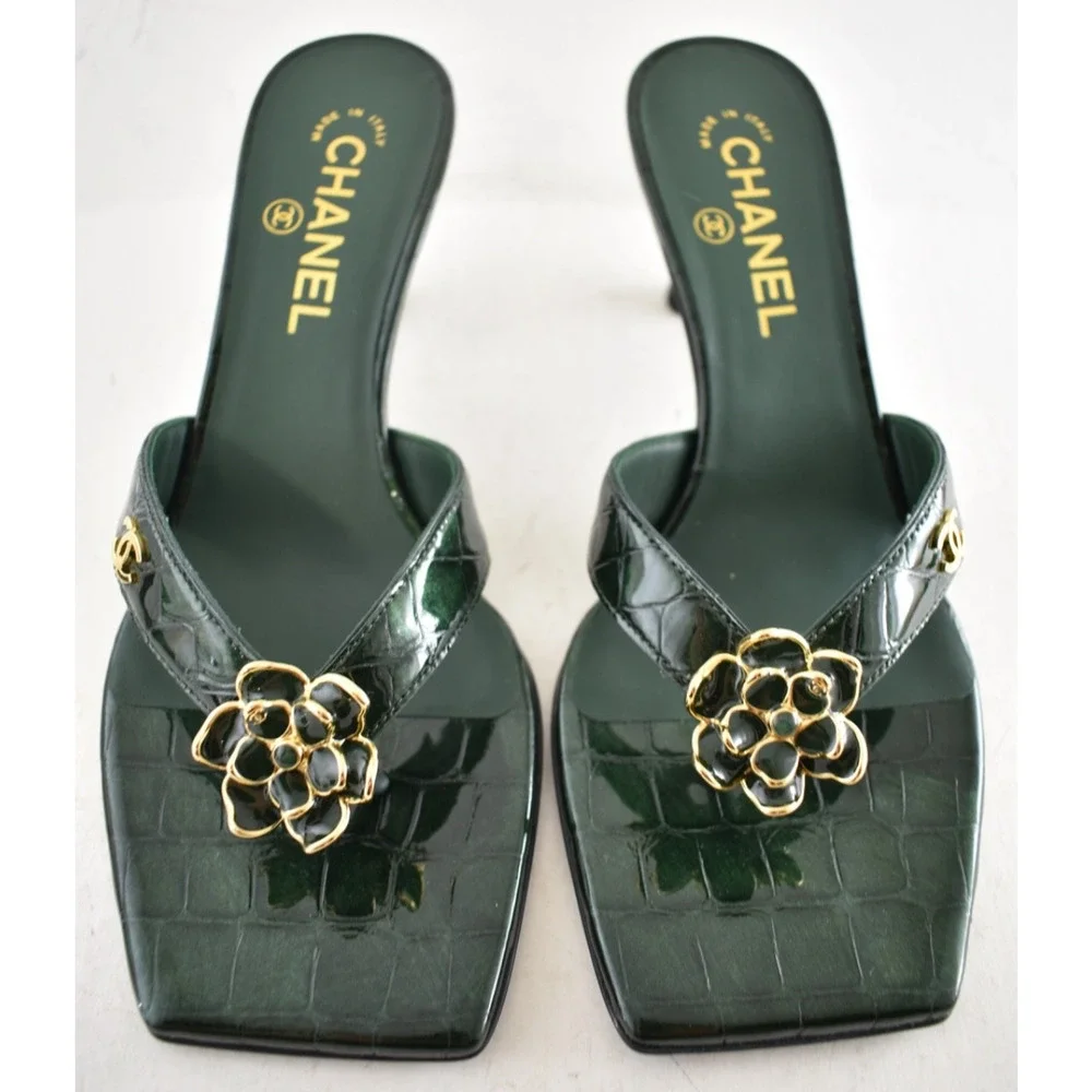 Chanel 26A Green Crocodile Croc CC Flower Backless Mule Heel Thong Sandal 40